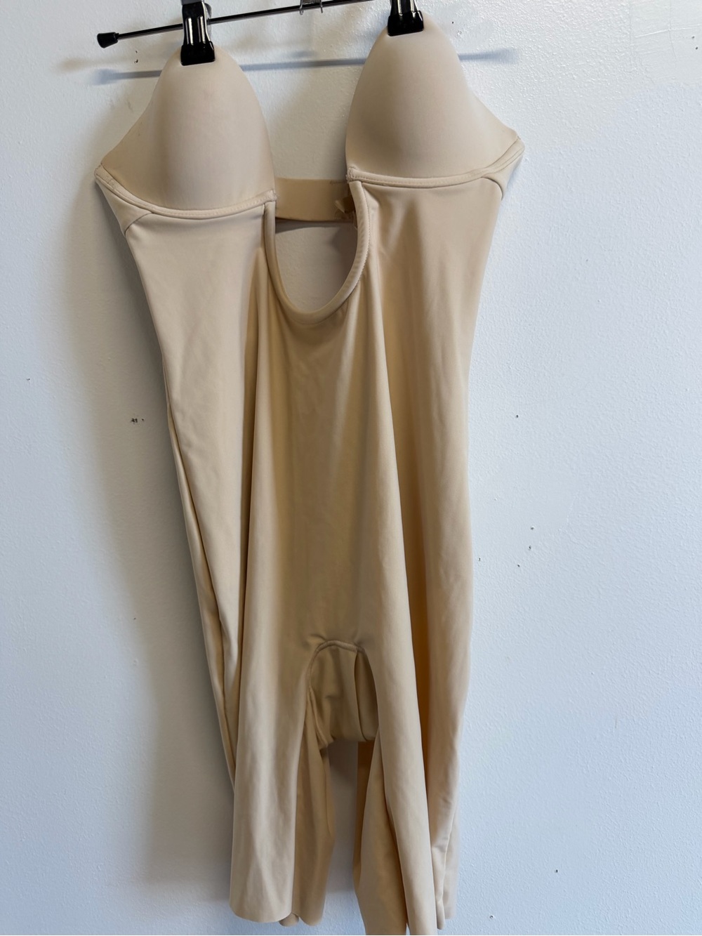 SKIMS Sculpting Full Body Shapewear Bodysuit Nude XS